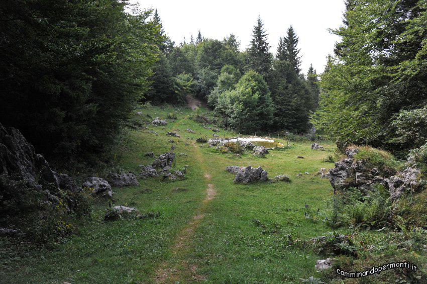 039 Periplo e vetta Monte Alben la Croce.JPG